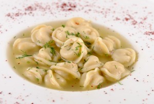 Soup Dumpligs Siberian and chiken Money shot (3)